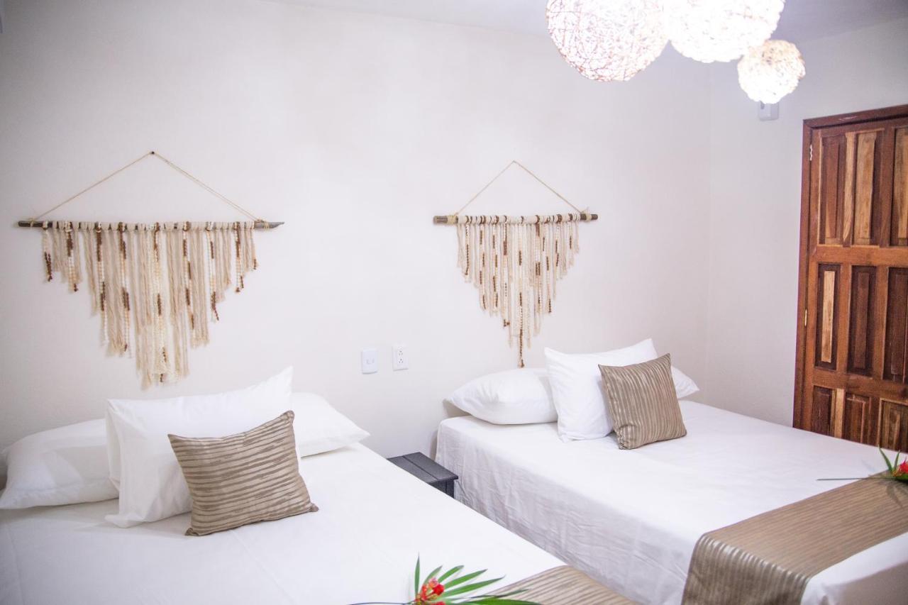 Ahava Hotel Playa del Carmen Bagian luar foto